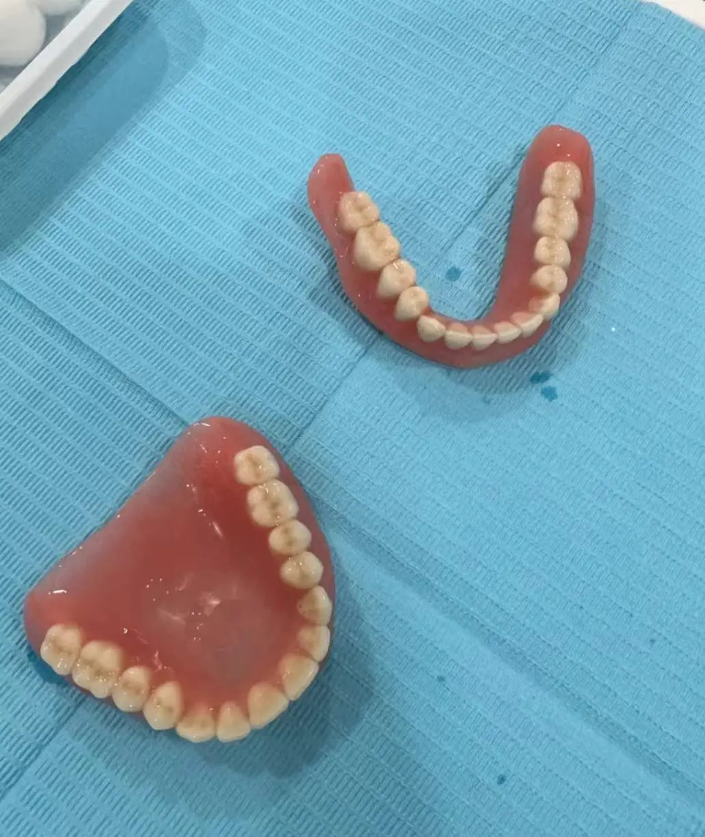 Moldable Denture Set Instant Smile Veneers Natural Temporary Teeth for Daily Cosmetic Use